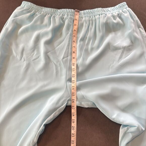 Women’s Blue 2 Piece Layered Asymmetrical Chiffon Formal Pant Suit Size 22W NEW - Picture 14 of 15